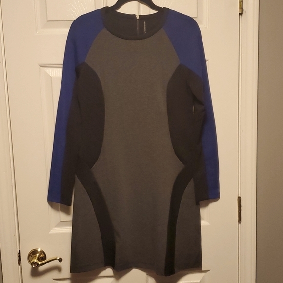 View by Walter Baker Colorblock Dress - Picture 3 of 8